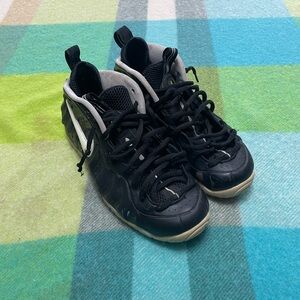 Nike Foamposite Pro Dr. Doom sneakers